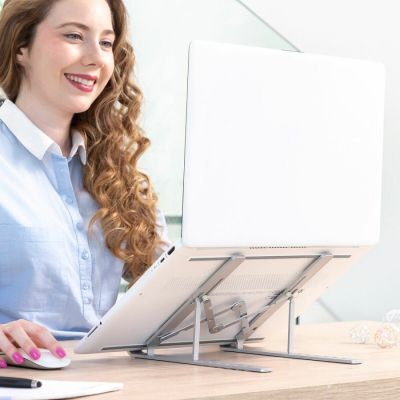 Faltbarer und verstellbarer Multifunktionsständer