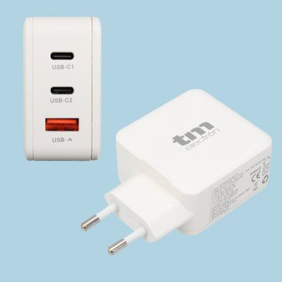 USB-Wandladegerät mit 3 Anschlüssen für schnelles Laden