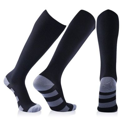 1 paire de chaussettes de compression et récupération
