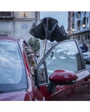 Umklappbarer Regenschirm mit LEDs